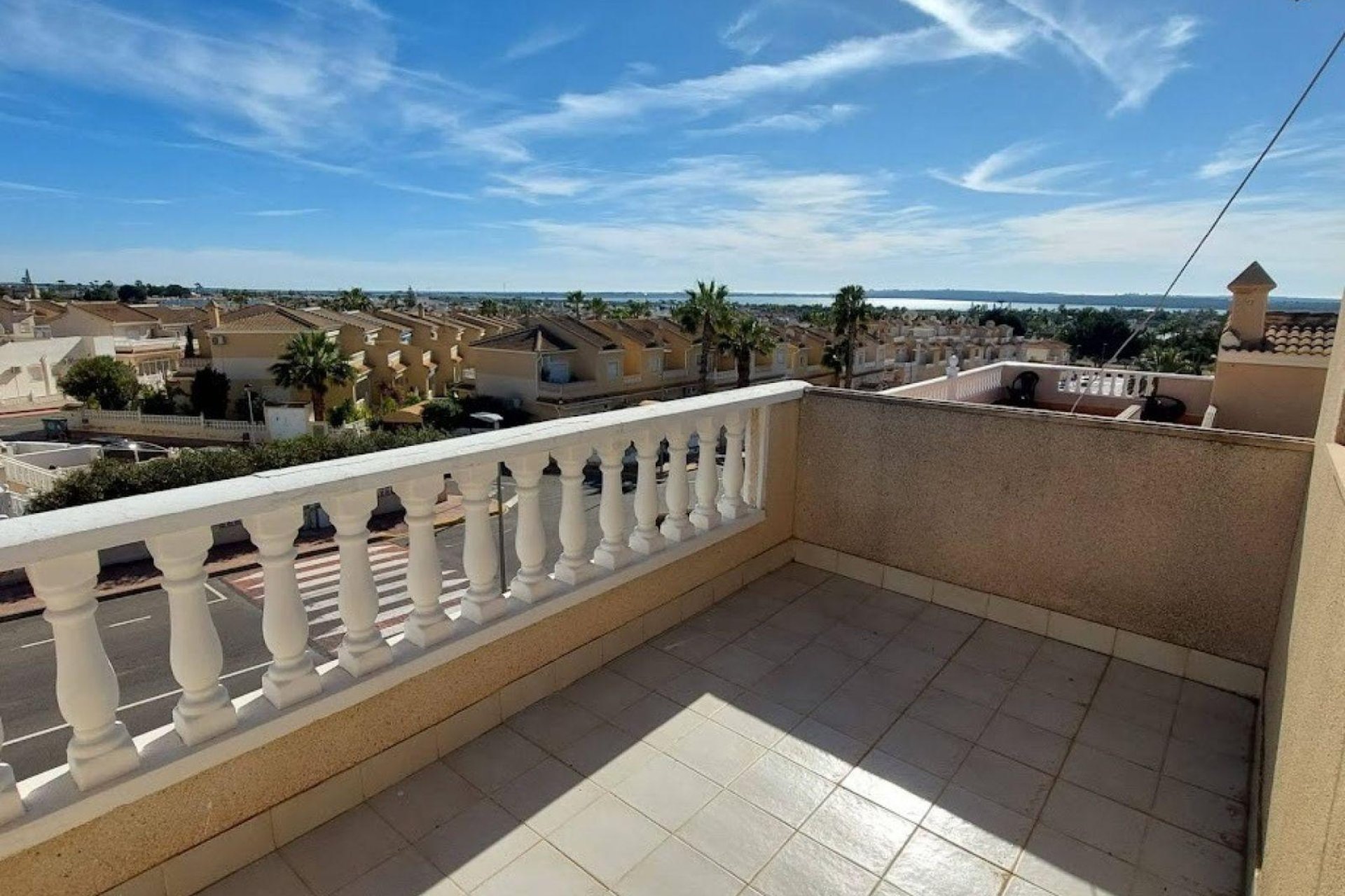 Revente - Dúplex -
Rojales - Inland