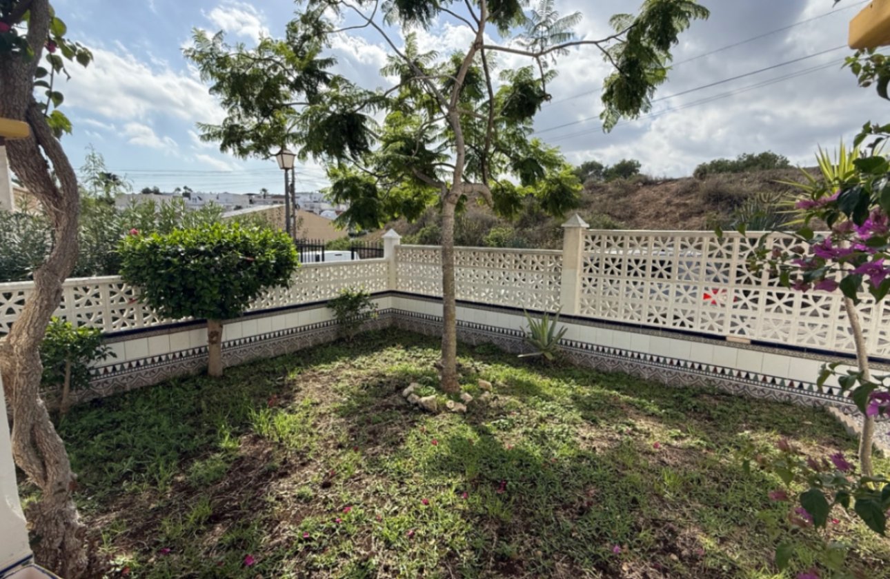 Revente - Dúplex -
San Miguel de Salinas - Inland