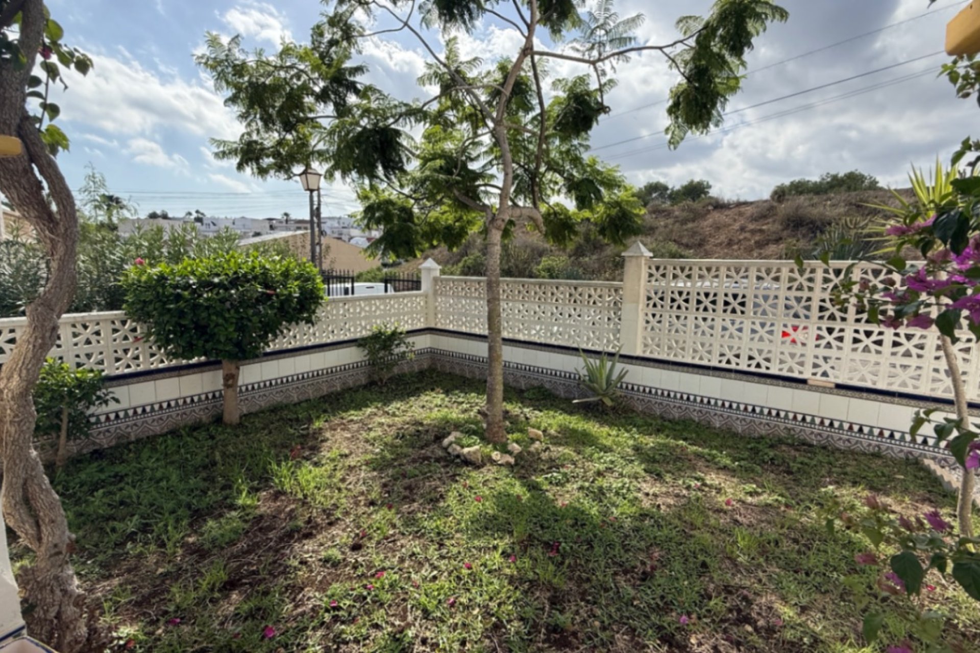 Revente - Dúplex -
San Miguel de Salinas - Inland