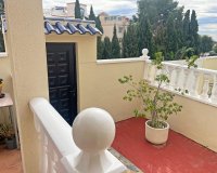 Revente - Dúplex -
San Miguel de Salinas - Las Filipinas