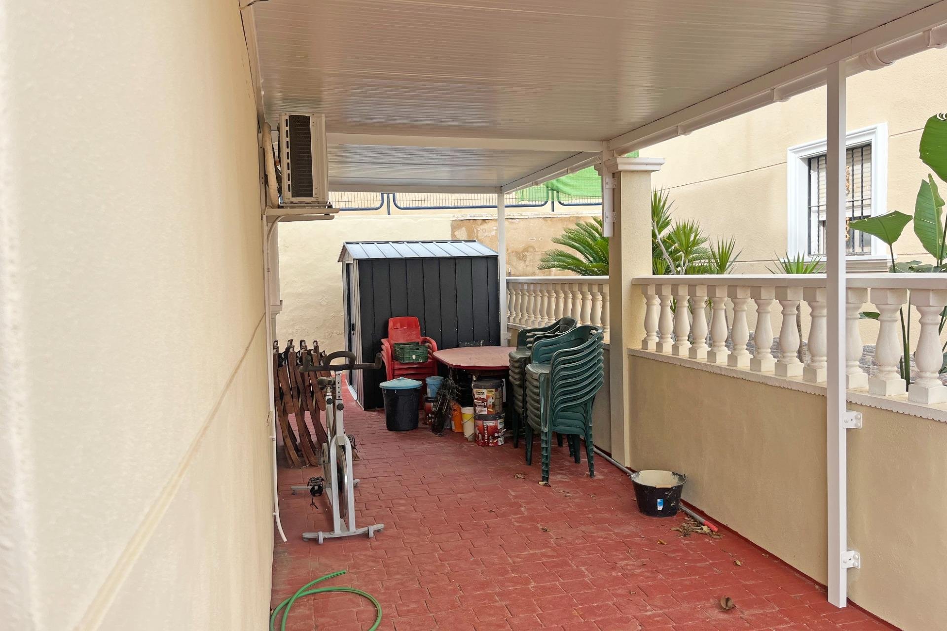 Revente - Dúplex -
San Miguel de Salinas - Las Filipinas