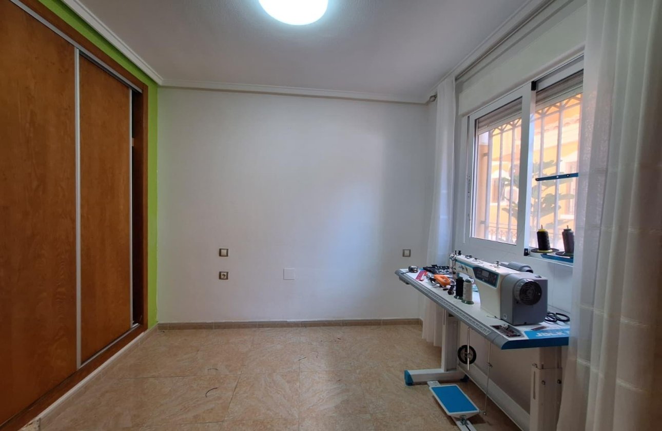 Revente - Dúplex -
Torrevieja - Aguas Nuevas