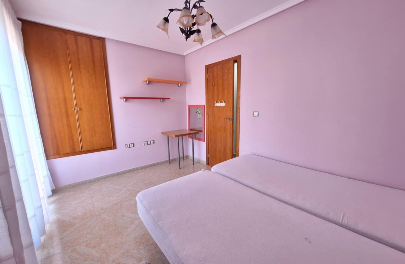 Revente - Dúplex -
Torrevieja - Aguas Nuevas