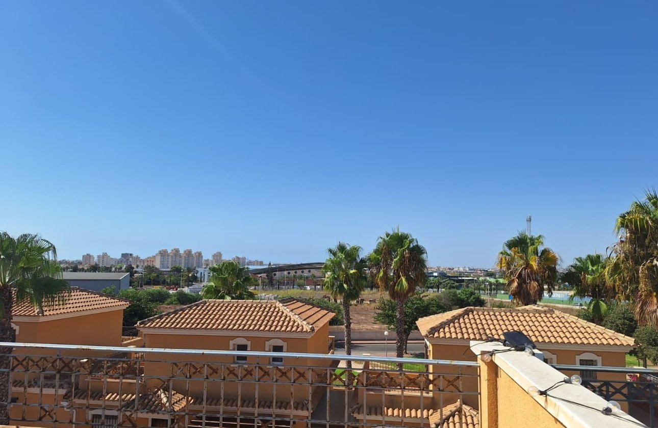 Revente - Dúplex -
Torrevieja - Aguas Nuevas