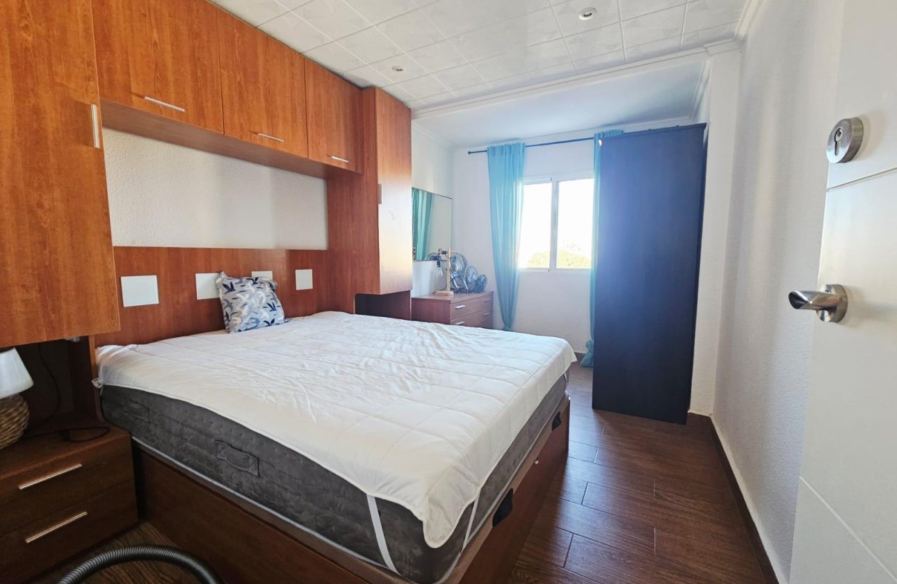 Revente - Dúplex -
Torrevieja - Cabo Cervera