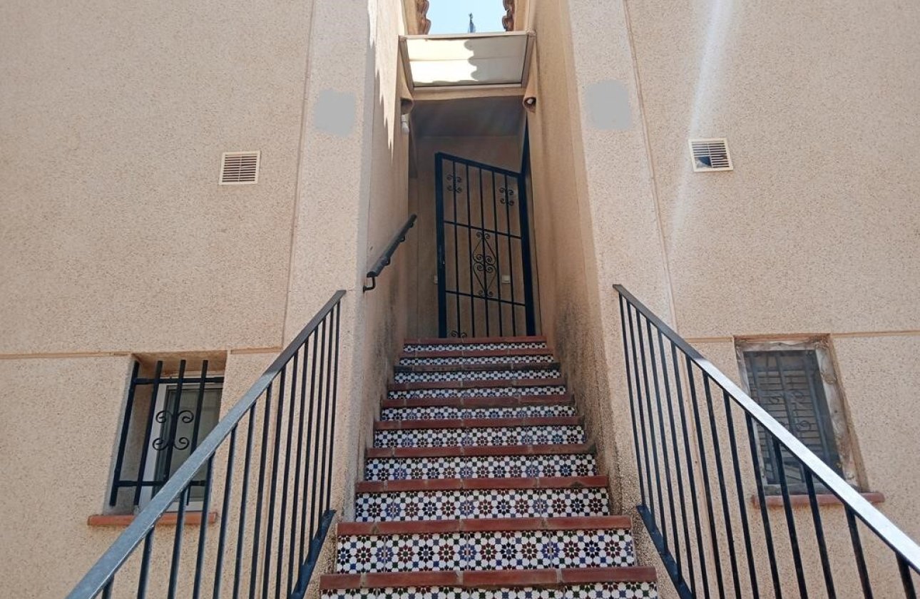 Revente - Dúplex -
Torrevieja - Carrefour