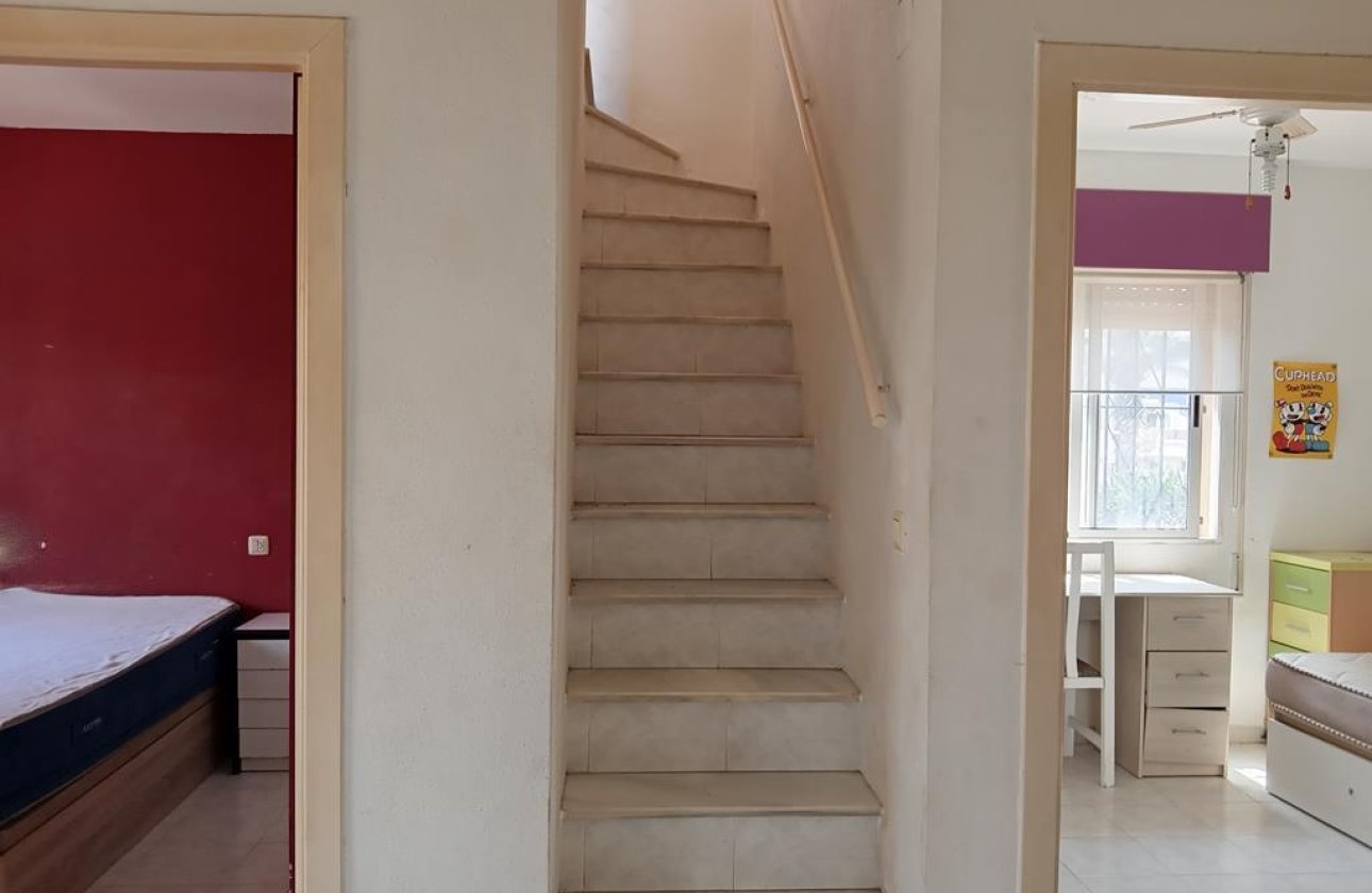 Revente - Dúplex -
Torrevieja - Carrefour