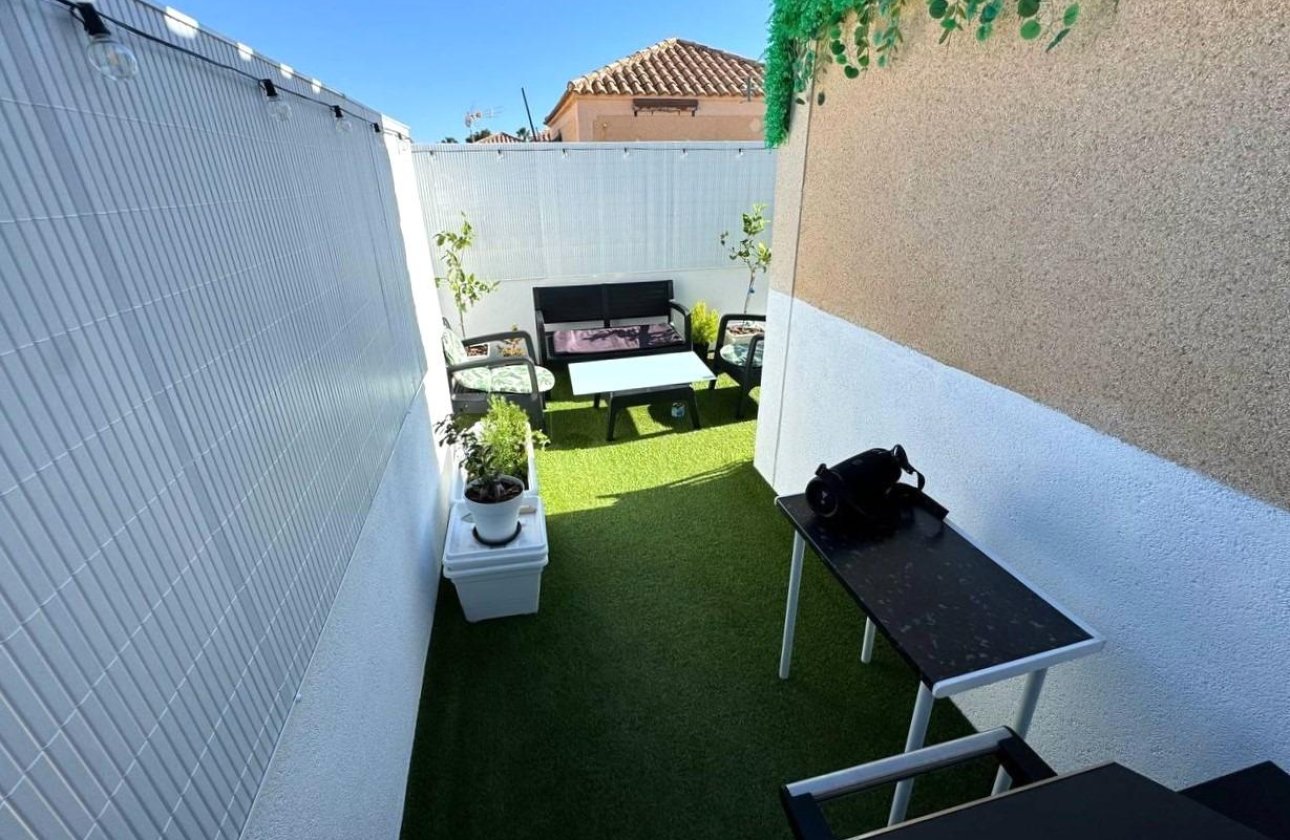Revente - Dúplex -
Torrevieja - Carrefour