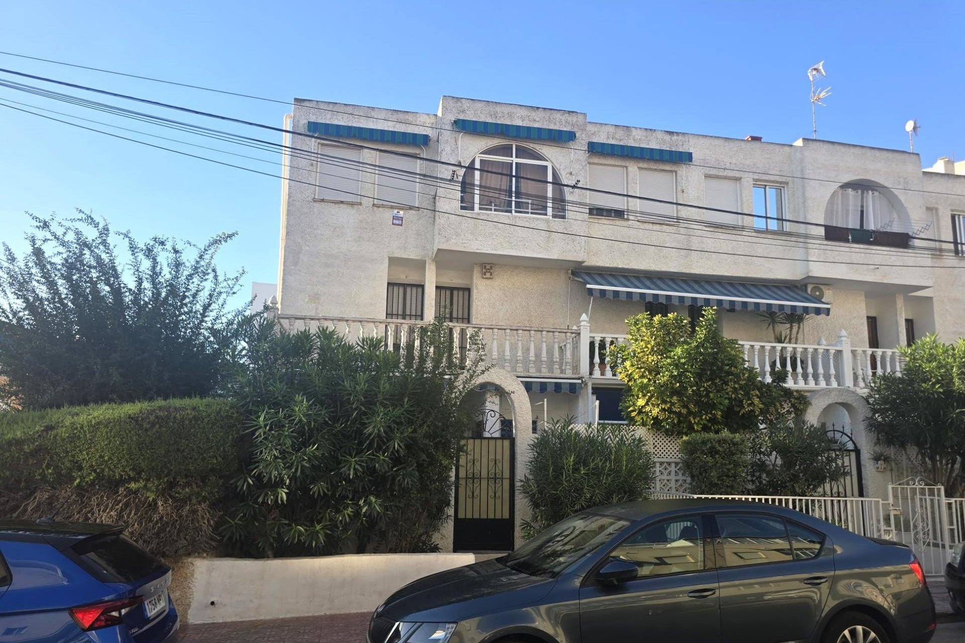 Revente - Dúplex -
Torrevieja - Habaneras