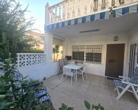 Revente - Dúplex -
Torrevieja - Habaneras