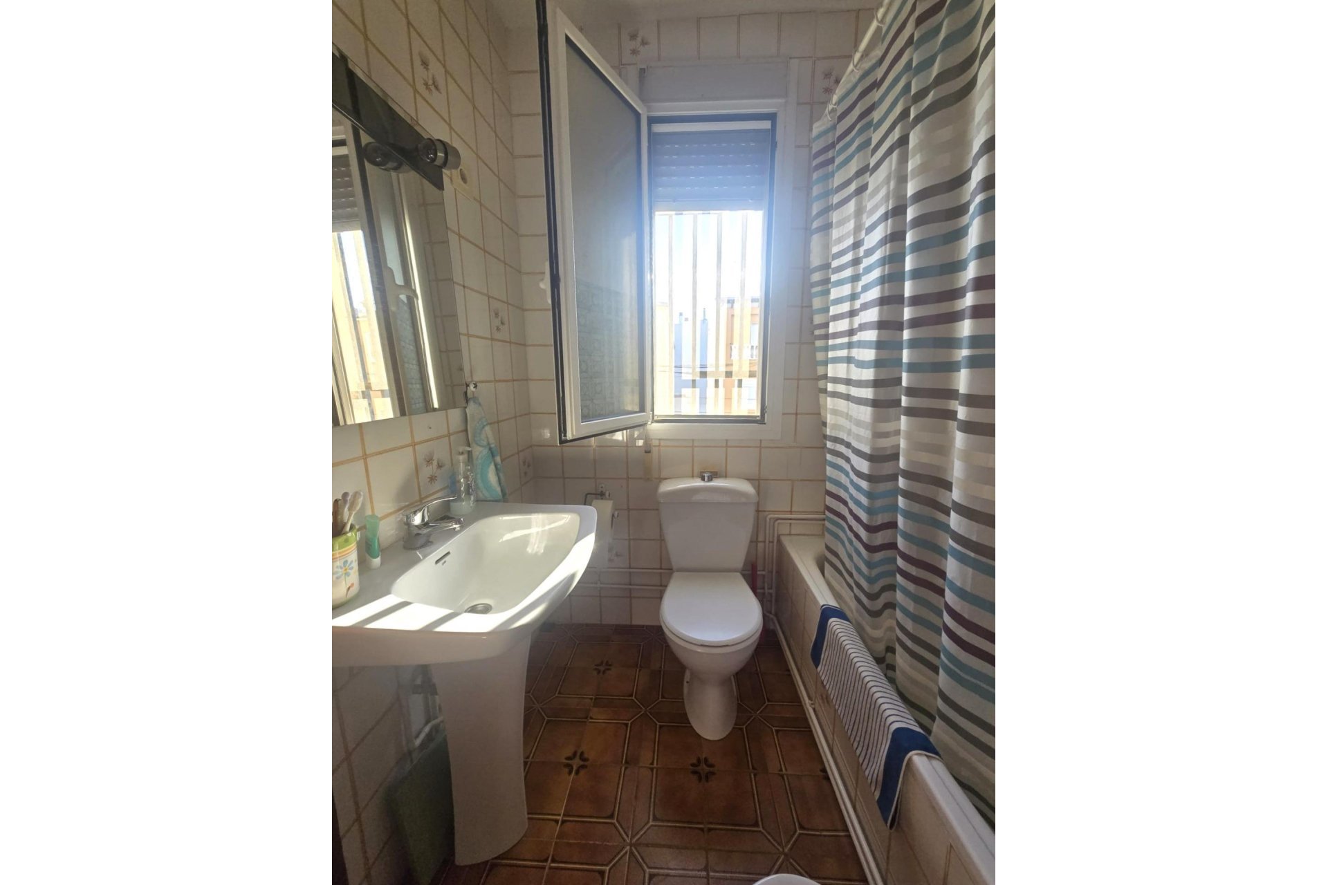 Revente - Dúplex -
Torrevieja - Habaneras