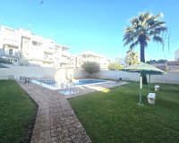 Revente - Dúplex -
Torrevieja - Habaneras