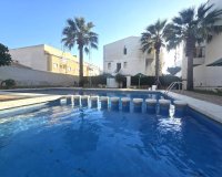 Revente - Dúplex -
Torrevieja - Habaneras