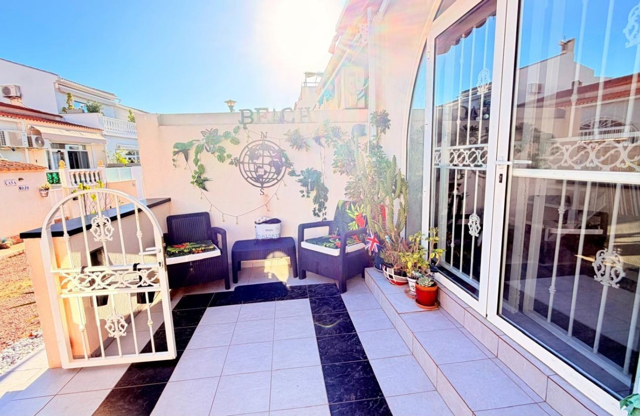 Revente - Dúplex -
Torrevieja - La Siesta - El Salado - Torreta