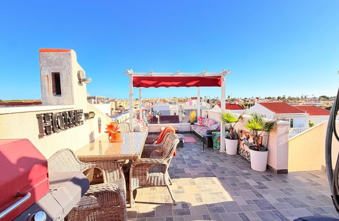 Revente - Dúplex -
Torrevieja - La Siesta - El Salado - Torreta