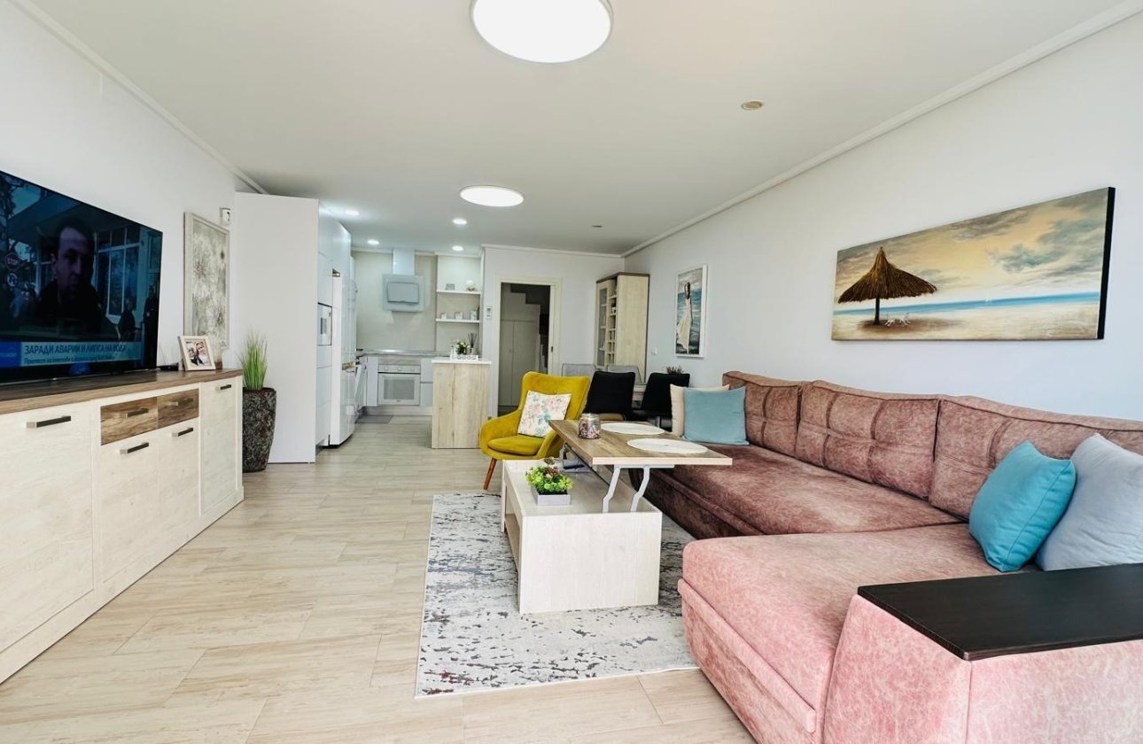 Revente - Dúplex -
Torrevieja - La Siesta