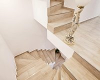 Revente - Dúplex -
Torrevieja - La Siesta