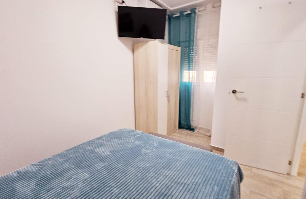 Revente - Dúplex -
Torrevieja - La Siesta