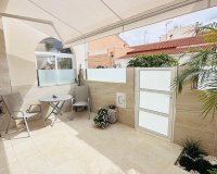 Revente - Dúplex -
Torrevieja - La Siesta