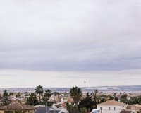 Revente - Dúplex -
Torrevieja - La Siesta