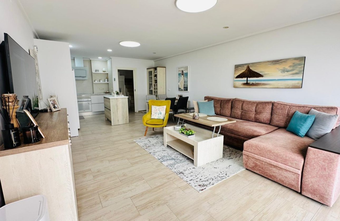 Revente - Dúplex -
Torrevieja - La Siesta