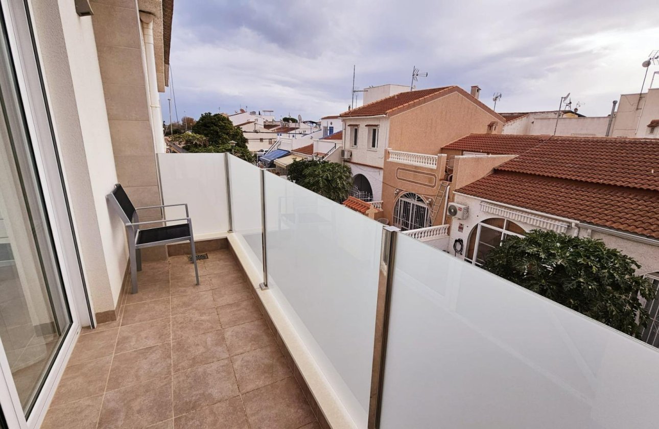 Revente - Dúplex -
Torrevieja - La Siesta