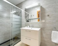 Revente - Dúplex -
Torrevieja - Playa De Los Naufragos