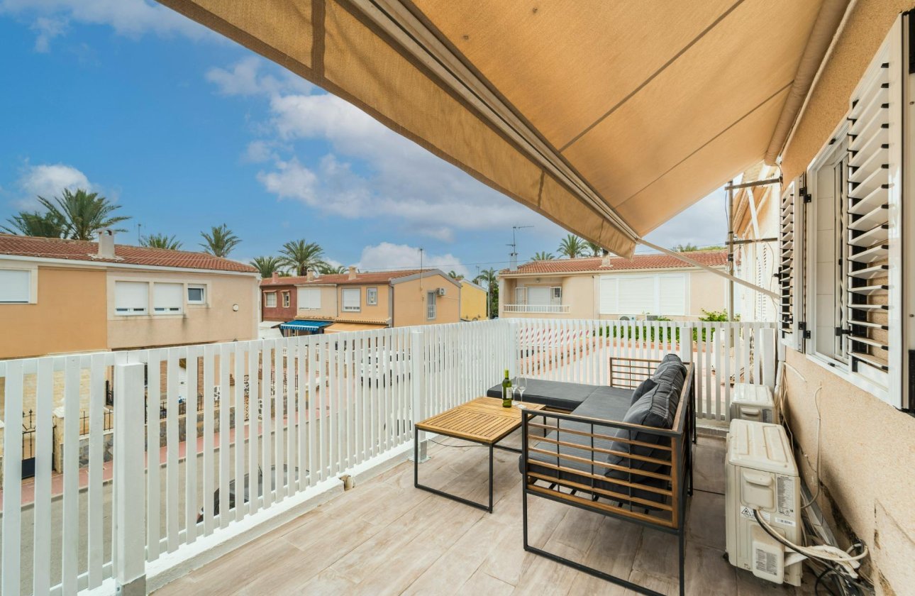 Revente - Dúplex -
Torrevieja - Playa De Los Naufragos