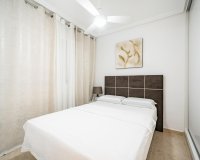 Revente - Dúplex -
Torrevieja - Playa De Los Naufragos