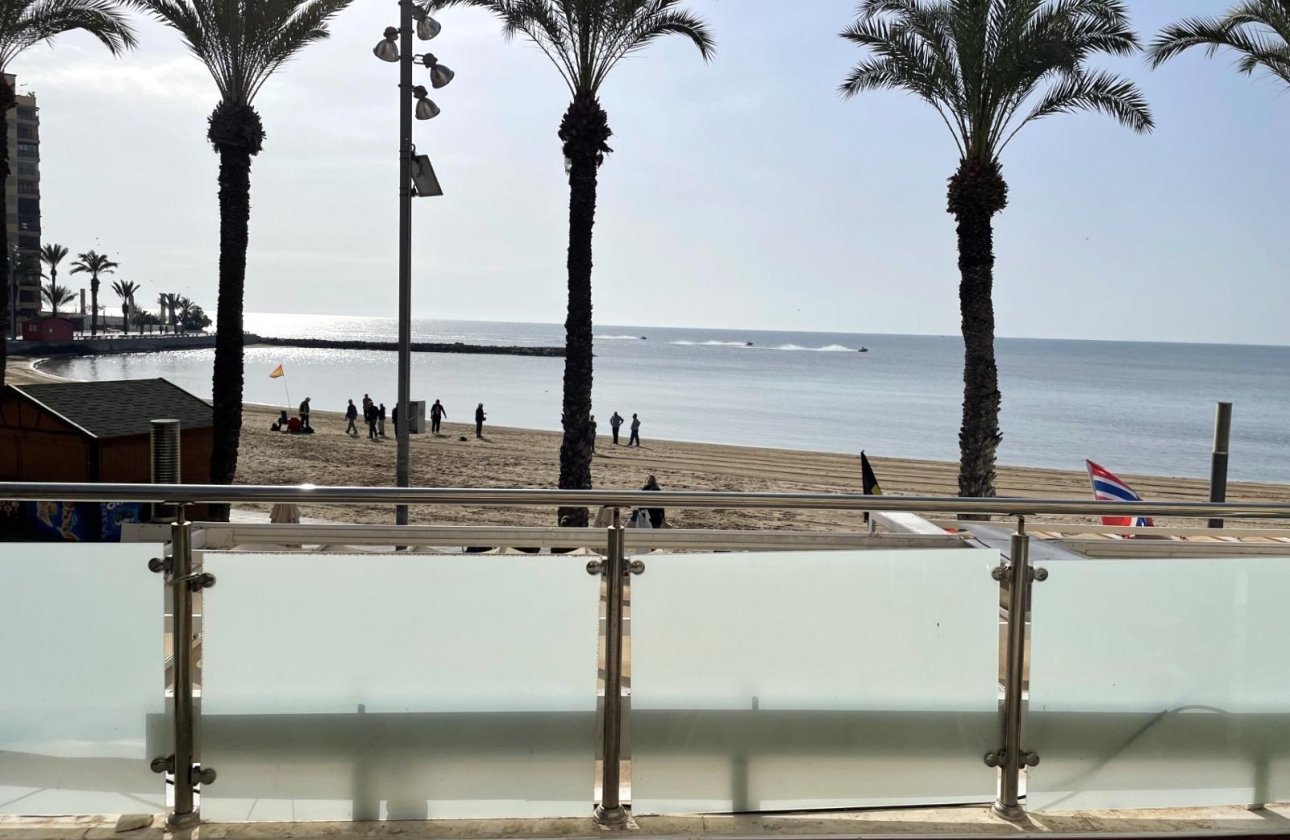 Revente - Dúplex -
Torrevieja - Playa del Cura