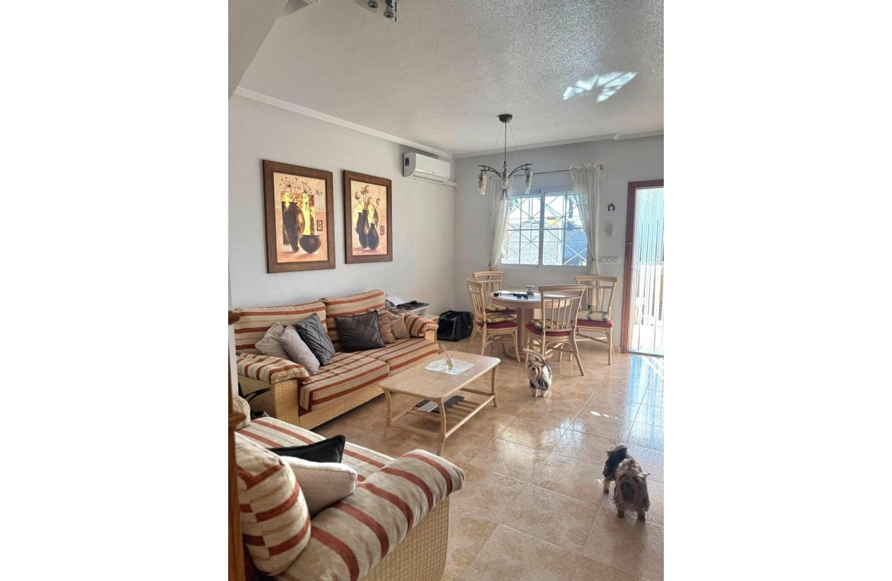 Revente - Dúplex -
Torrevieja - Torreblanca