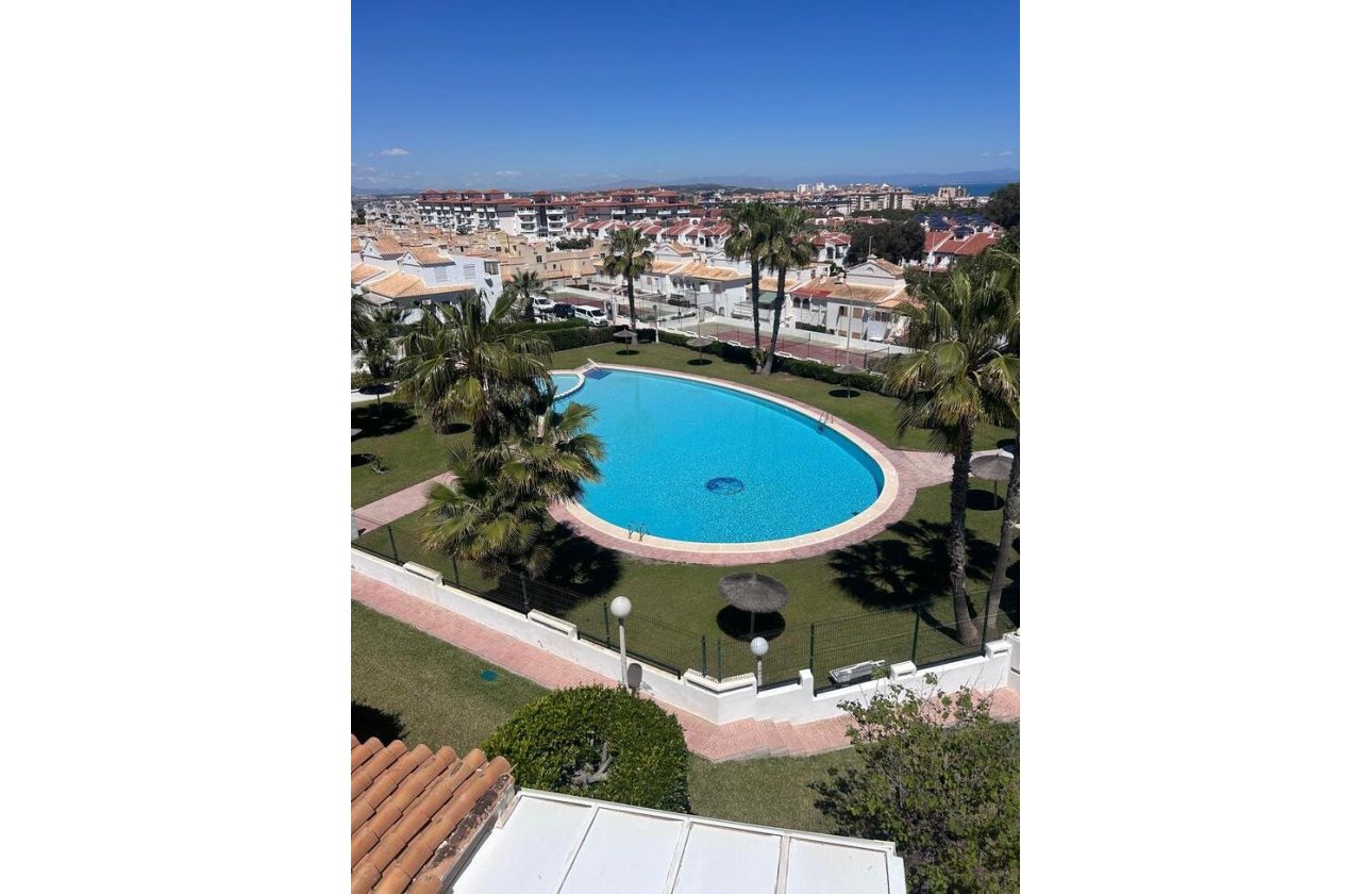 Revente - Dúplex -
Torrevieja - Torreblanca