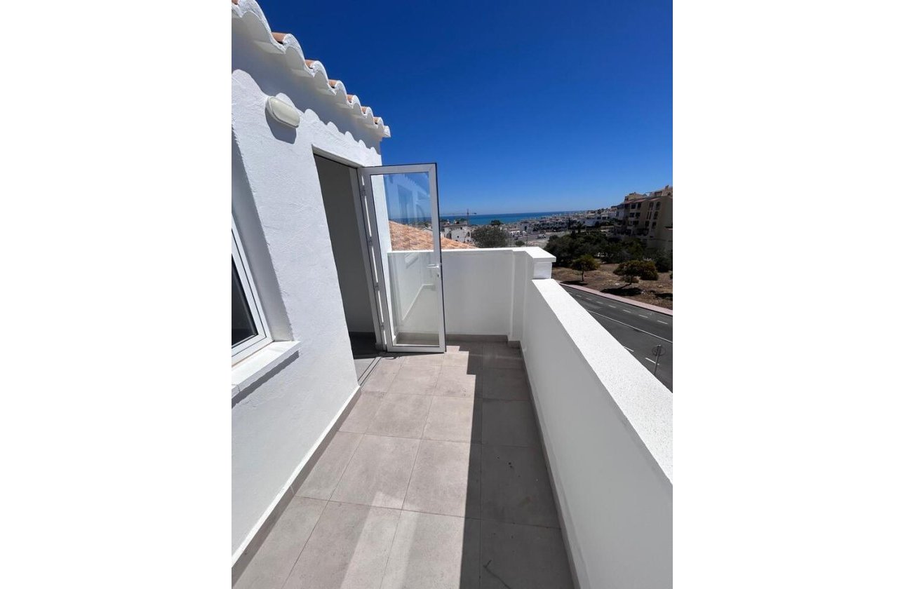 Revente - Dúplex -
Torrevieja - Torreblanca