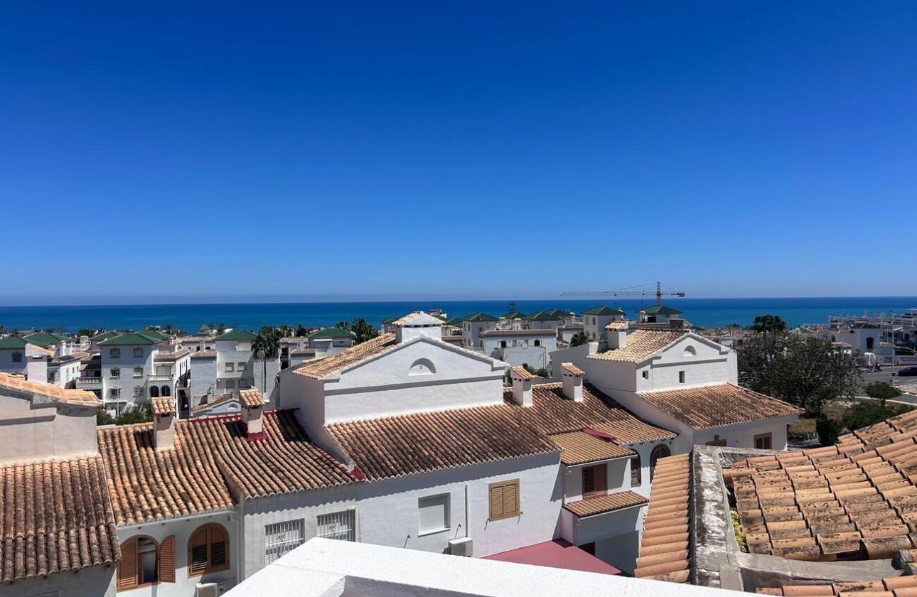 Revente - Dúplex -
Torrevieja - Torreblanca