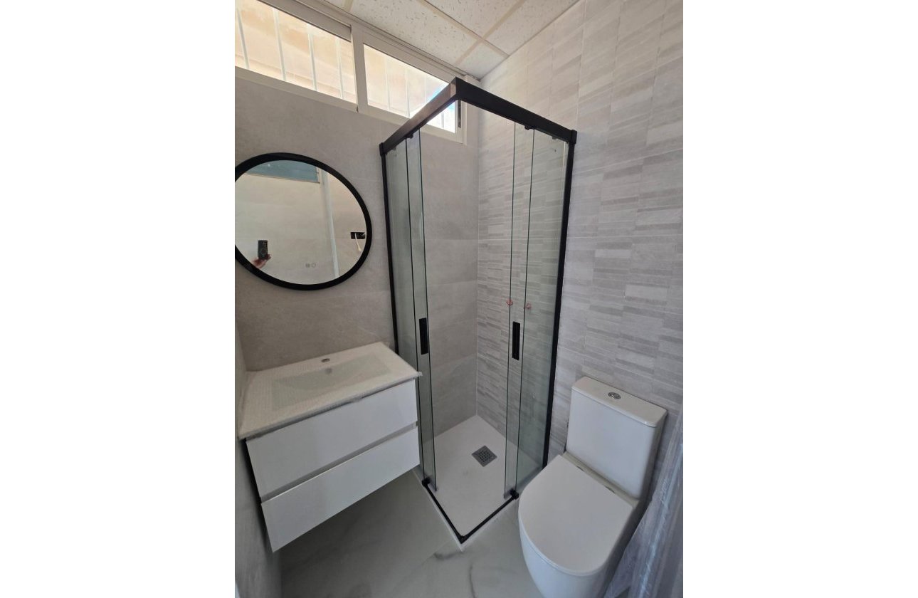 Revente - Dúplex -
Torrevieja - Torretas