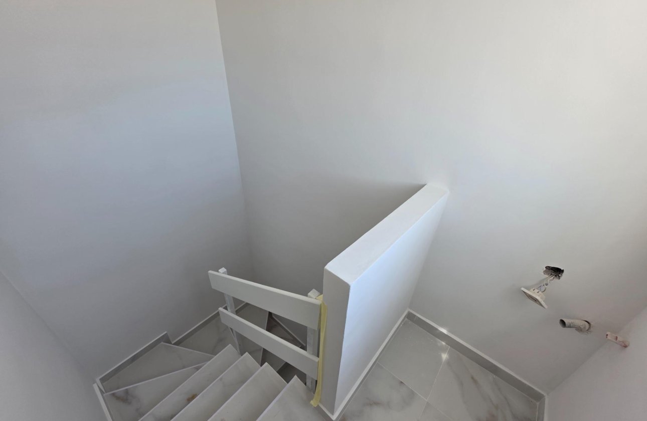 Revente - Dúplex -
Torrevieja - Torretas