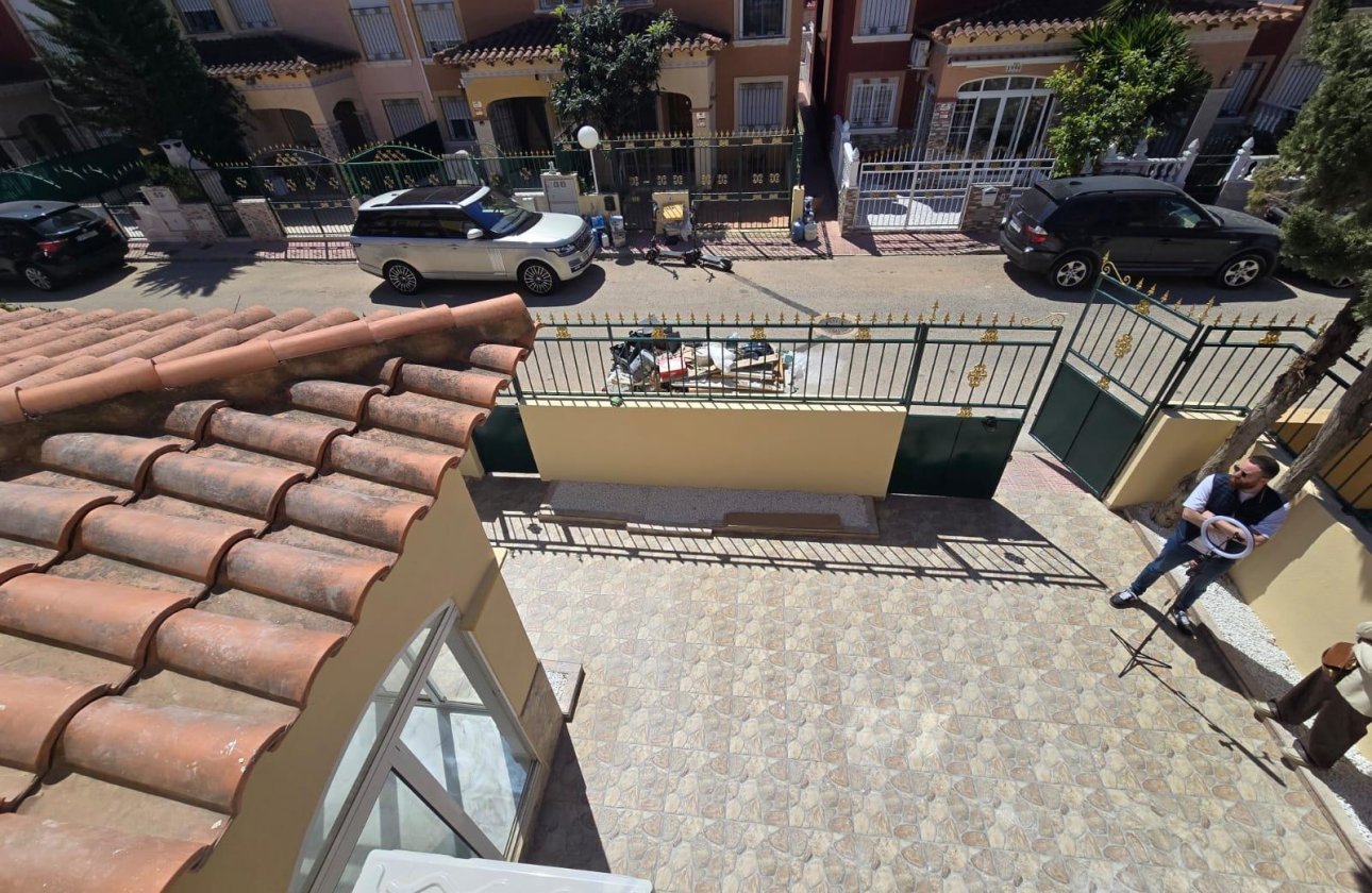 Revente - Dúplex -
Torrevieja - Torretas