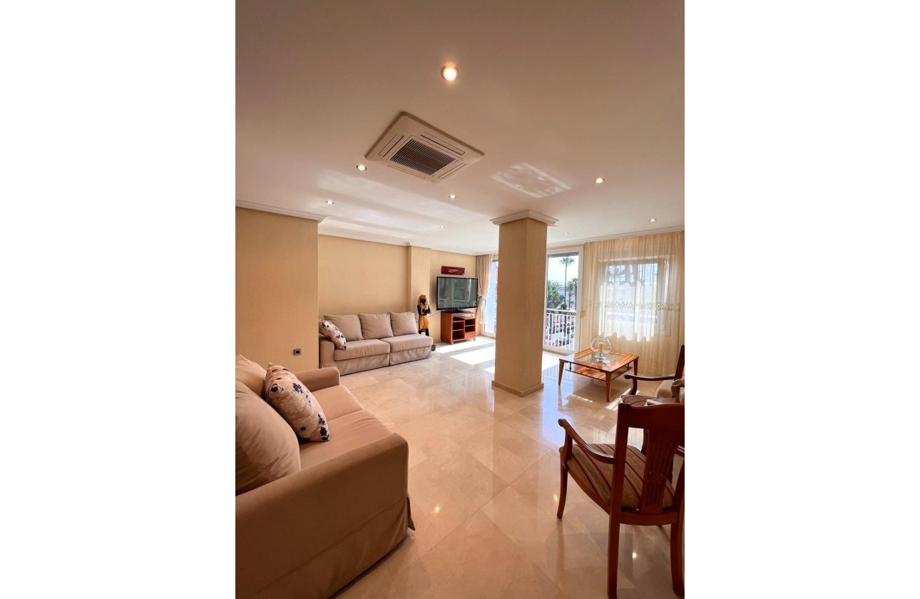 Revente - Dúplex -
Torrevieja