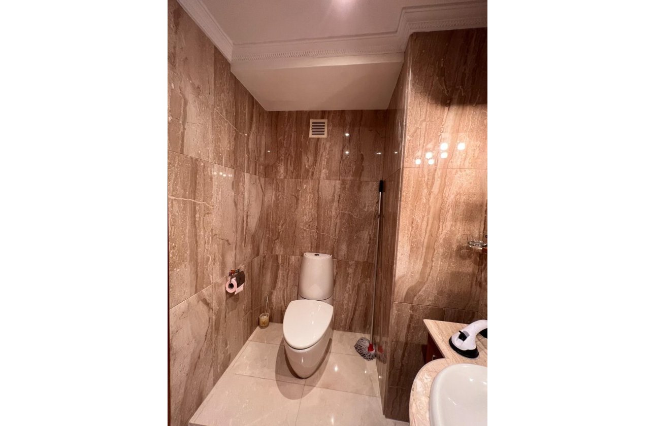 Revente - Dúplex -
Torrevieja