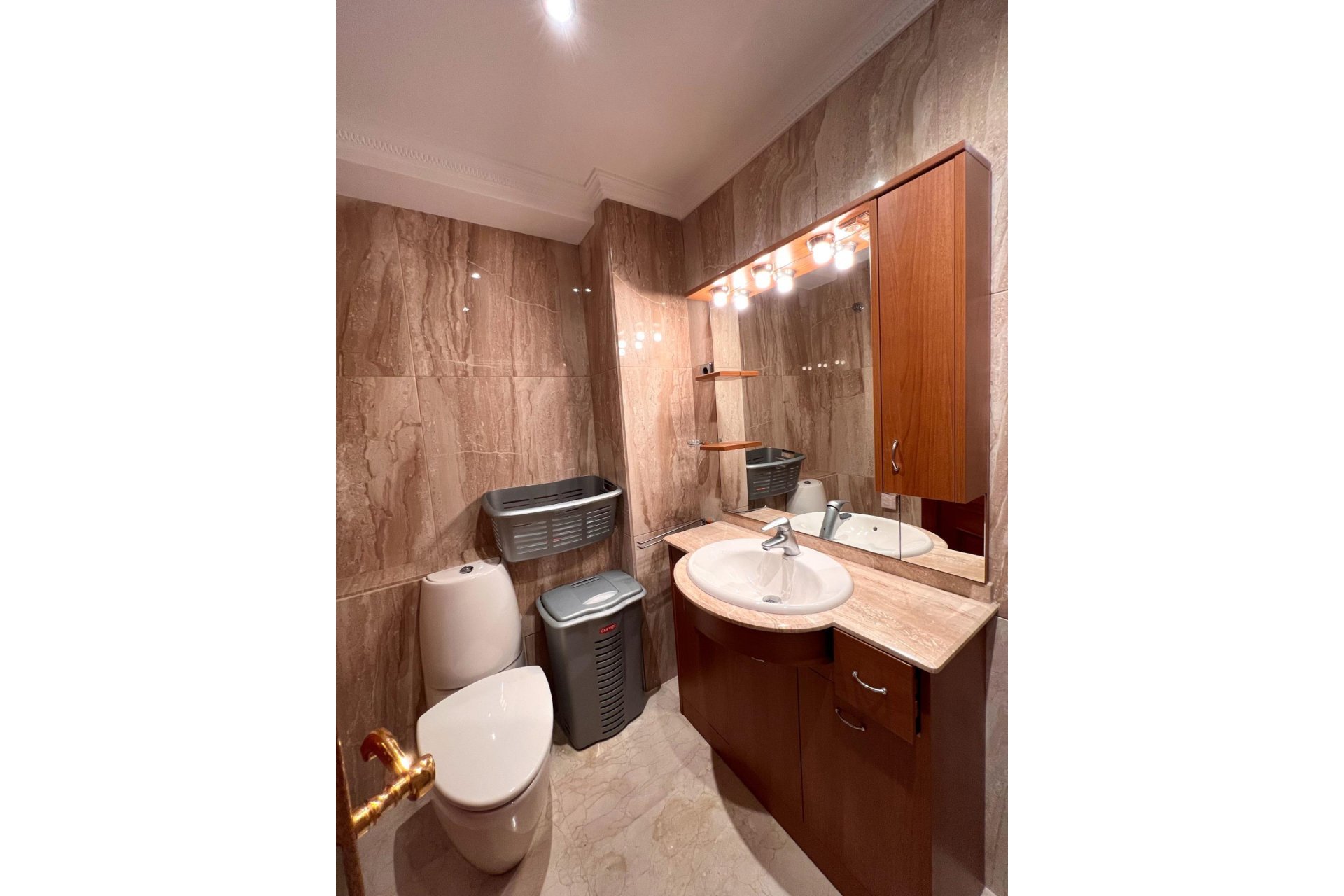 Revente - Dúplex -
Torrevieja