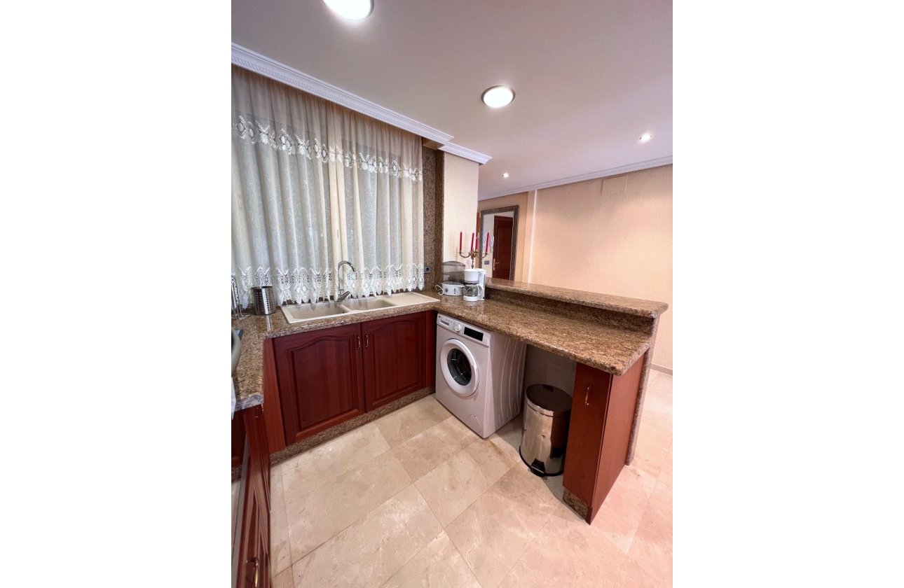 Revente - Dúplex -
Torrevieja