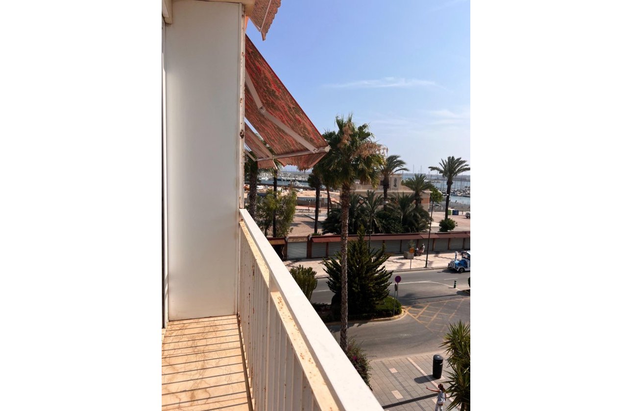 Revente - Dúplex -
Torrevieja