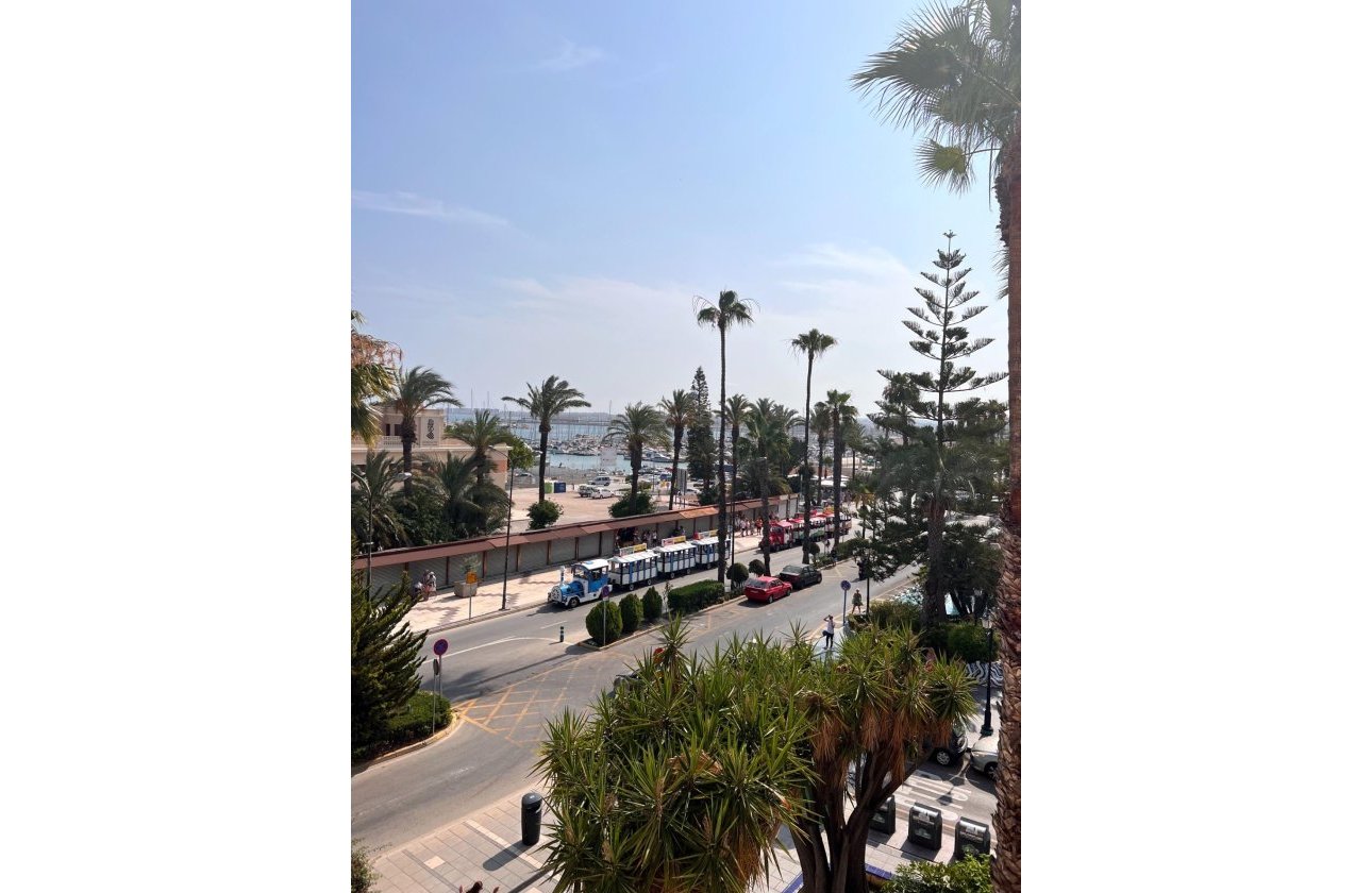 Revente - Dúplex -
Torrevieja