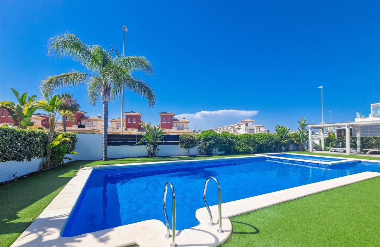 Revente - Maison -
Cabo Roig - Lomas de Cabo Roig