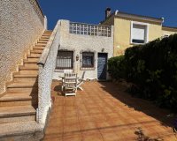 Revente - Maison -
Orihuela Costa - Montezenia