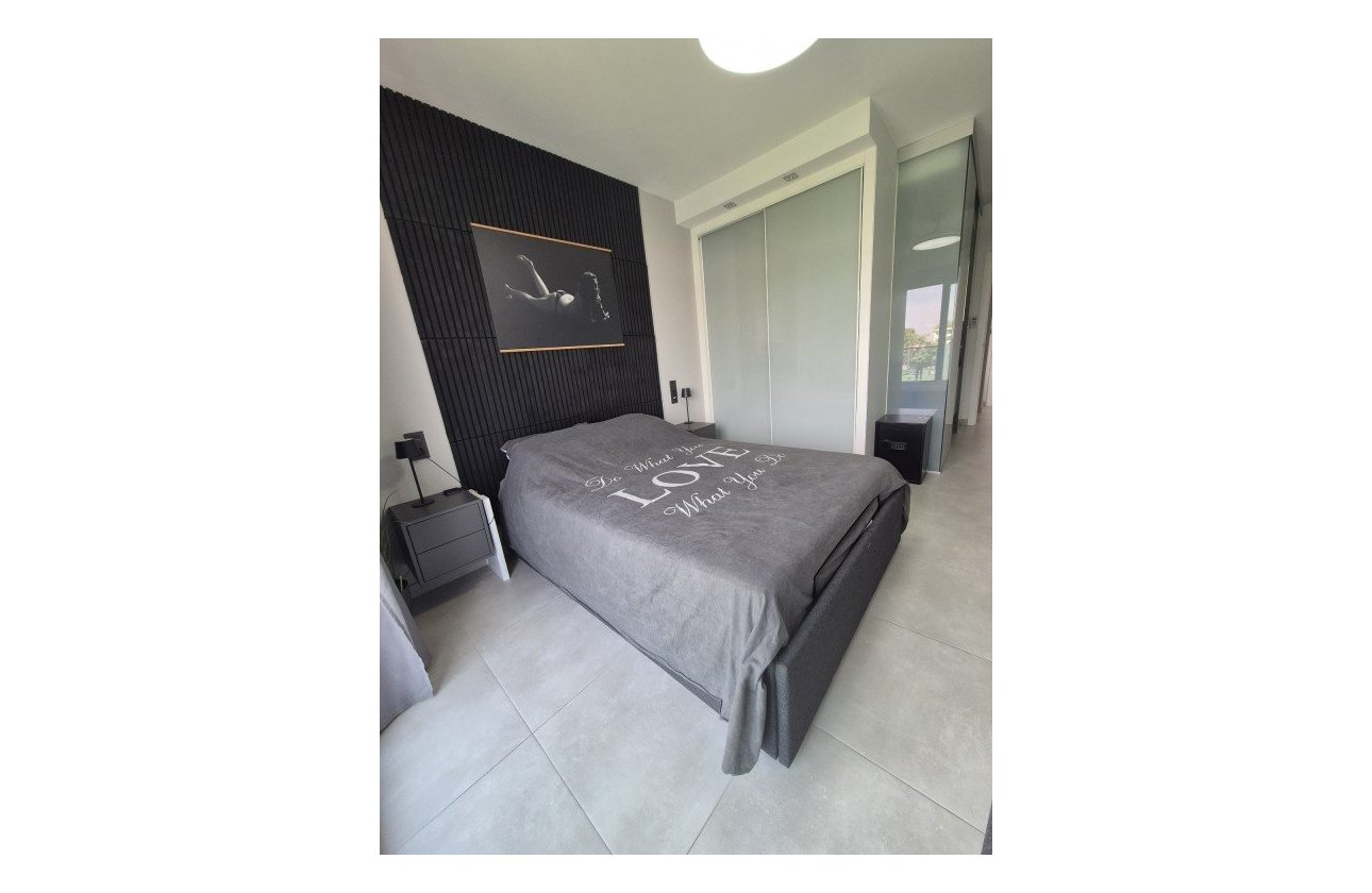 Revente - Penthouse -
El Raso - Costa Blanca