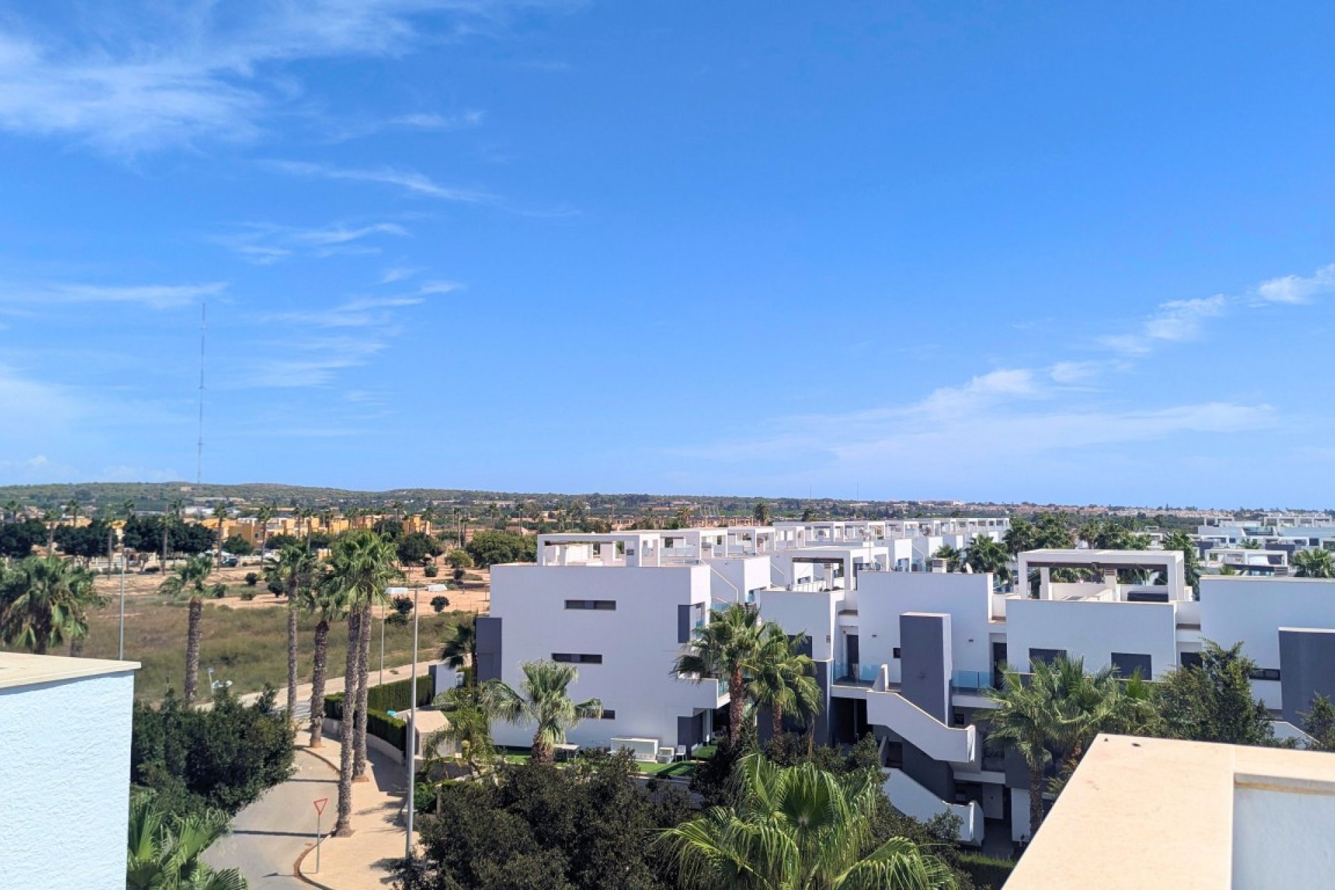 Revente - Penthouse -
El Raso - Costa Blanca