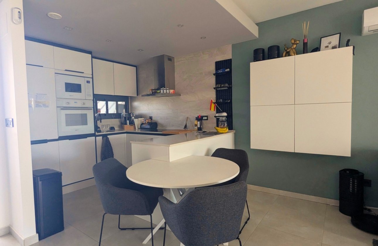 Revente - Penthouse -
El Raso - Costa Blanca