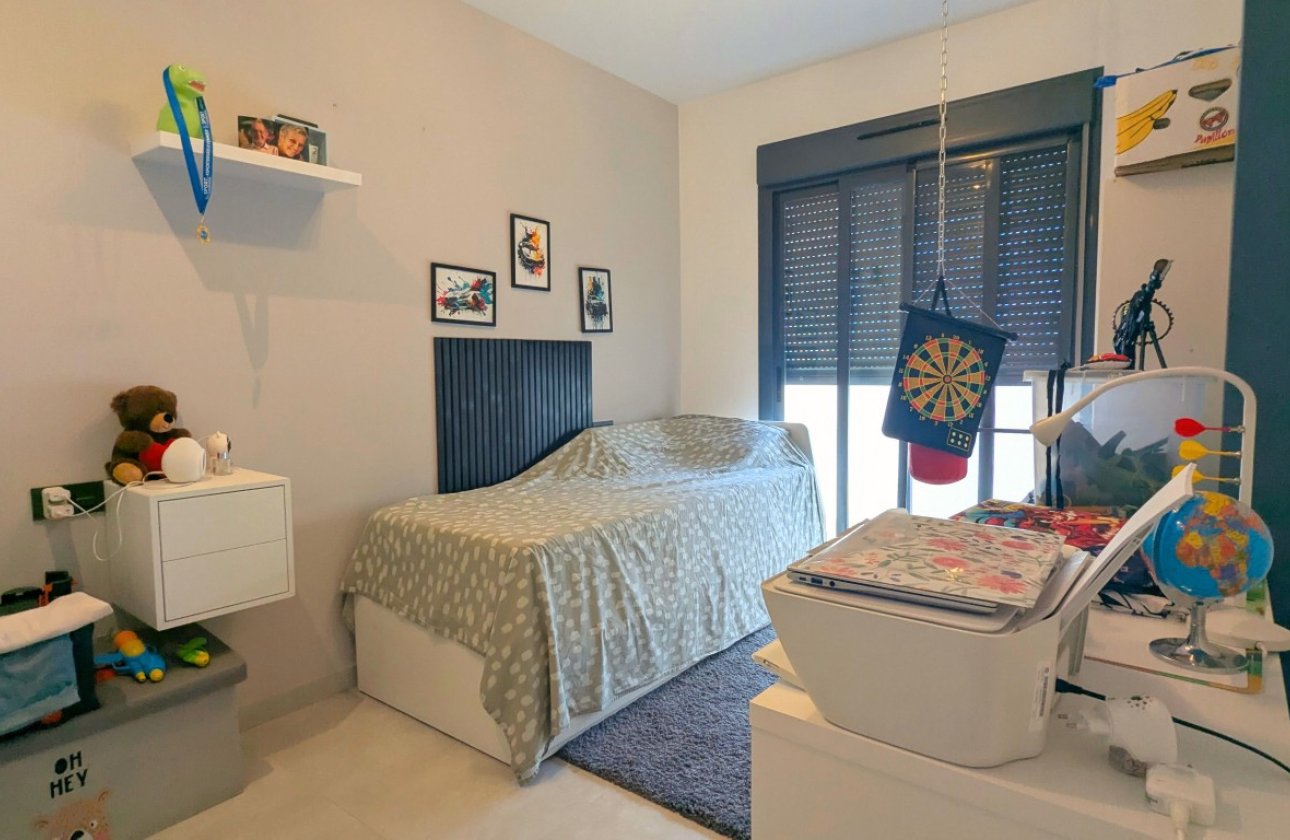 Revente - Penthouse -
El Raso - Costa Blanca