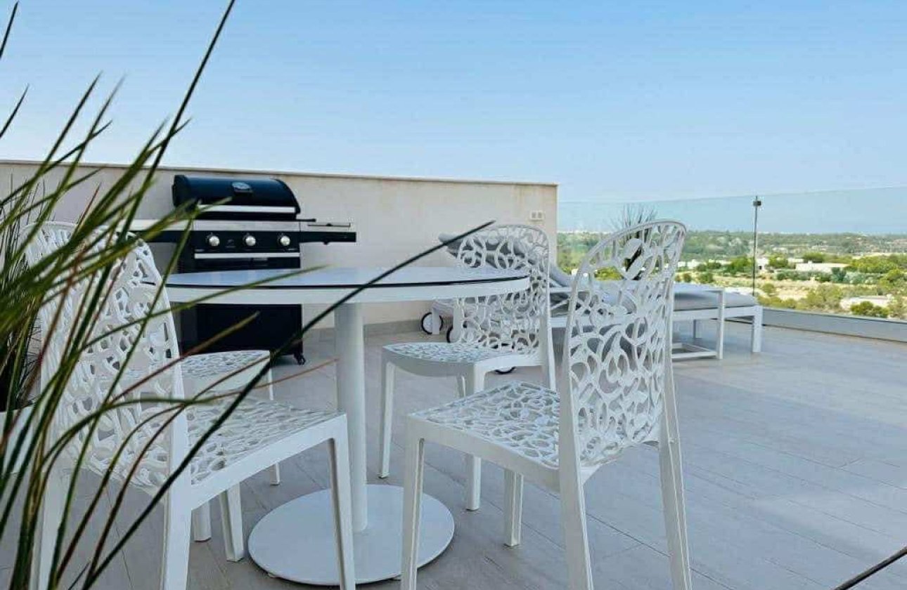 Revente - Penthouse -
Las Colinas Golf - Costa Blanca
